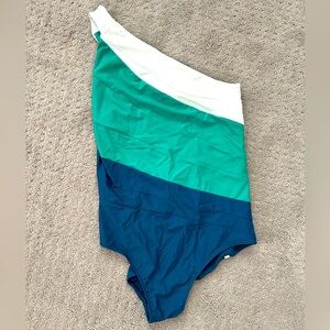 The Sidestroke Swimsuit (Seaweed, Seaglass & White Sand)